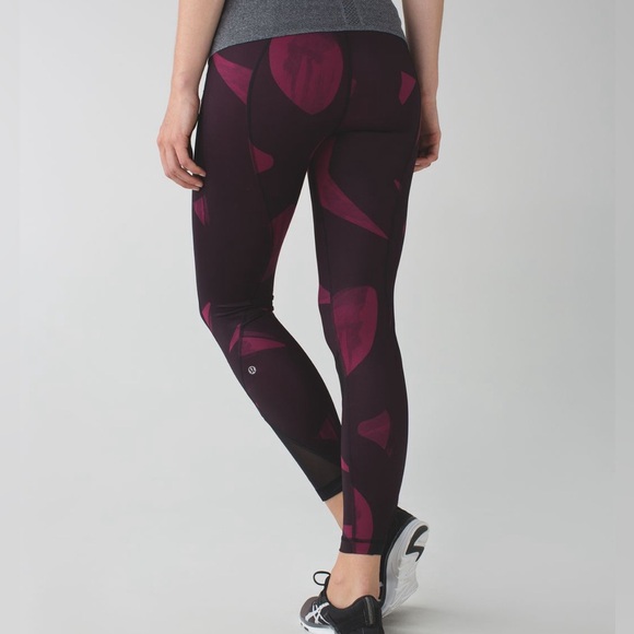 lululemon athletica Pants - Lululemon Inspire Tight II pockets
